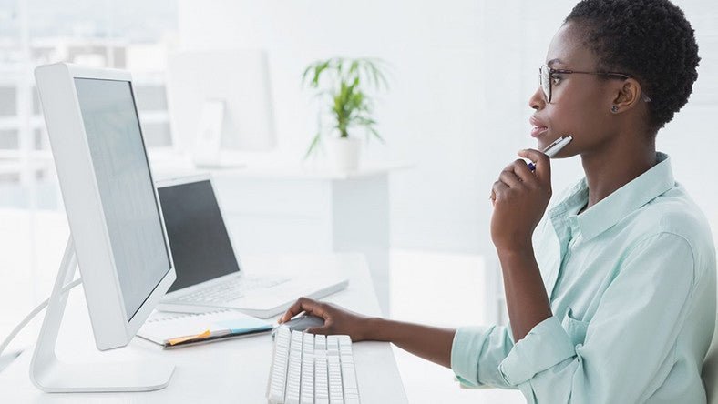 4 Practical Tips to Stay Financially Fit