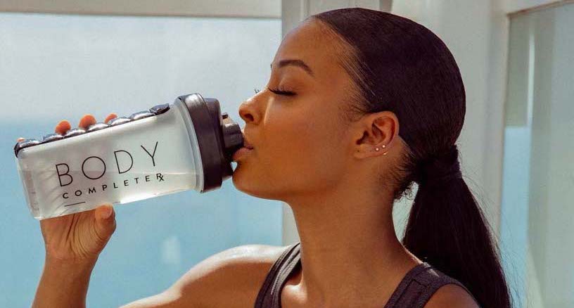8 WAYS TO INCREASE YOUR DAILY WATER INTAKE
