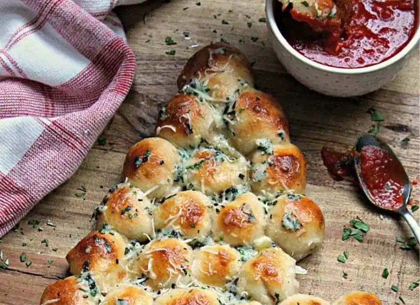 Cheesy Christmas Tree Bread - Body Complete Rx