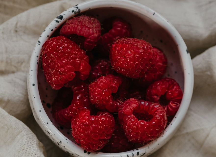 Curb Snacking For Good With Raspberry Ketones