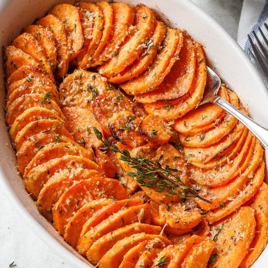 Garlic Parmesan Roasted Sweet Potatoes