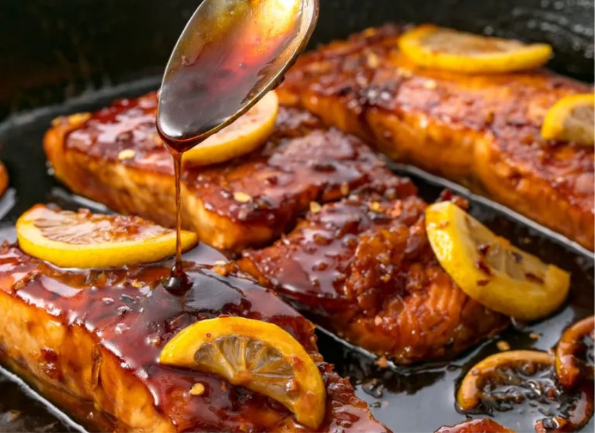 Honey Garlic Glazed Salmon