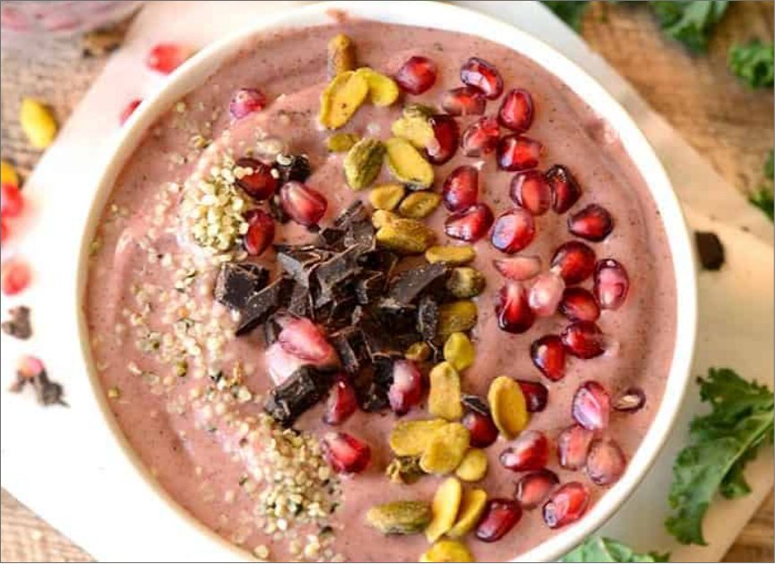 Pomegranate Green Smoothie Bowl